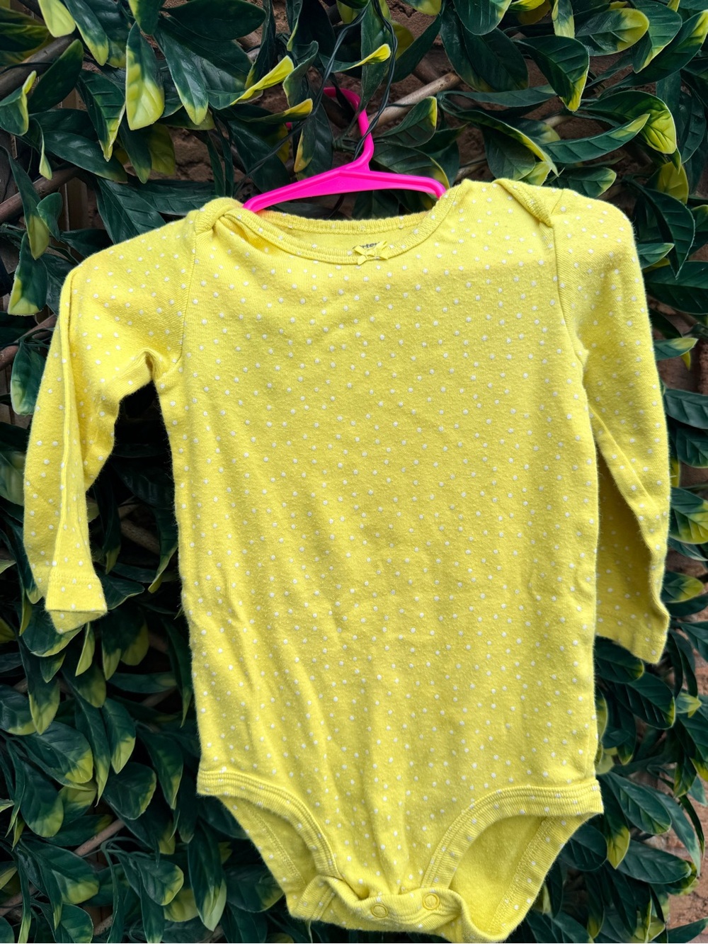 💫10/$25 •  Carters Cotton Polka Dot Long Sleeve Bodysuit